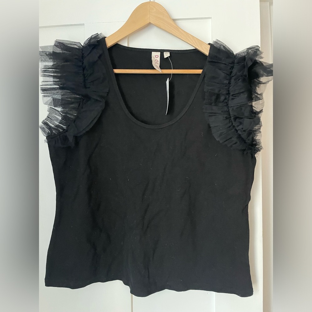 Anthropologie plus Dolan black ruffle sleeve top